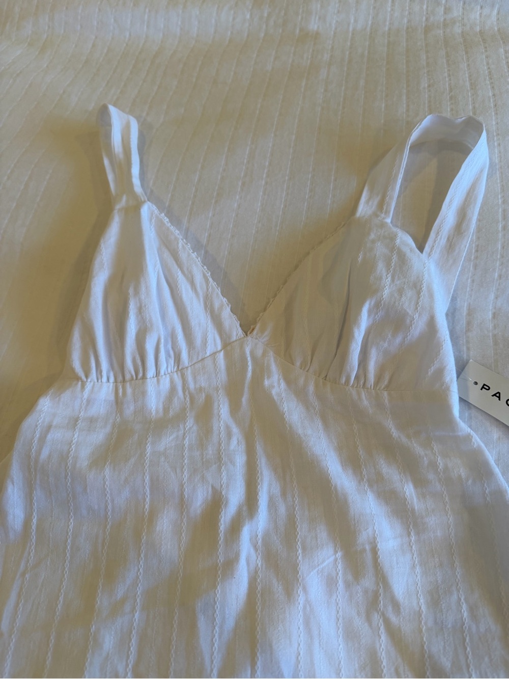 PacSun White Sleeveless V-Neck Summer Dress Tie-back bow